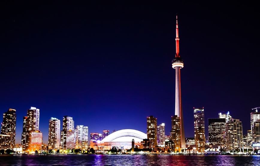 10 Reasons Immigrants Settle in Toronto - Prepare For Canada