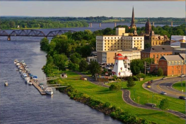 Fredericton, New Brunswick, Immigrants and Housing